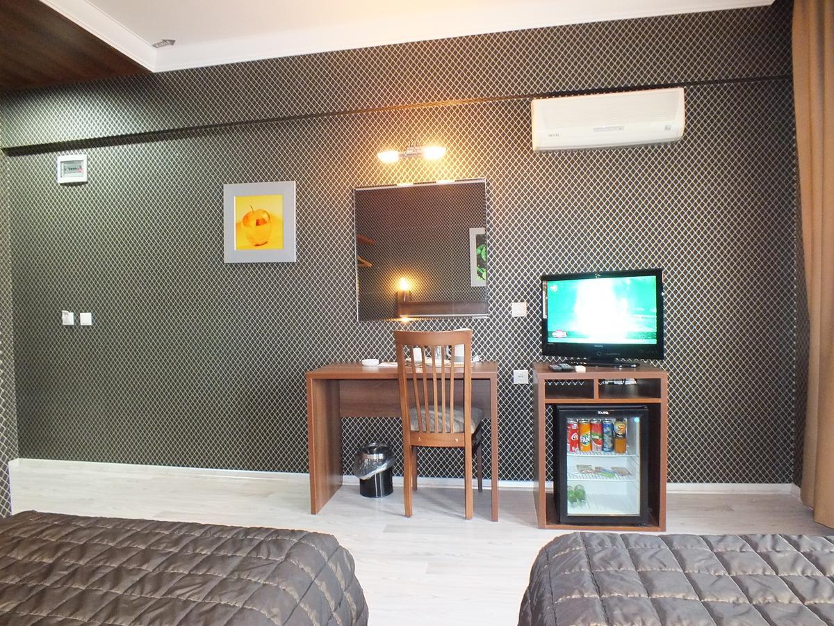 Lifos Hotel Balqash Zewnętrze zdjęcie